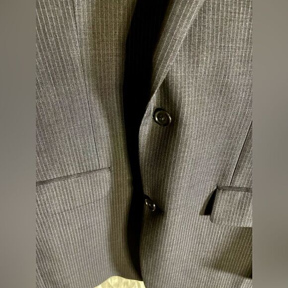Calvin Klein- gray mens wool blazer - Picture 2 of 6